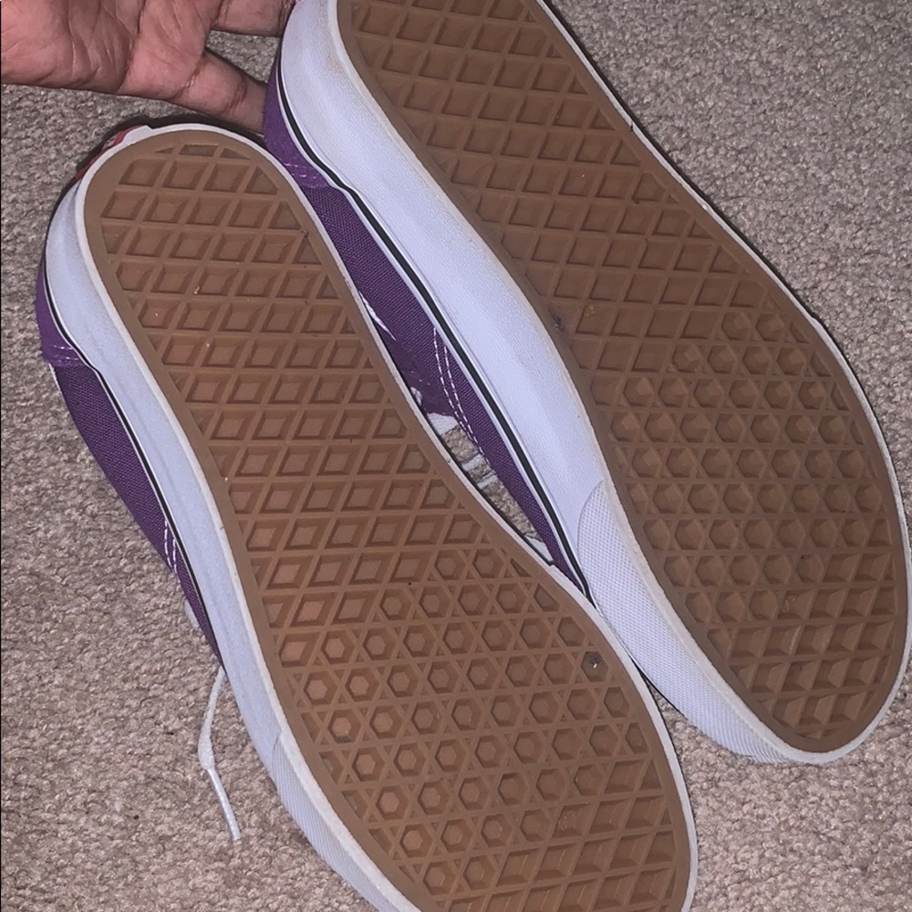 Vans - Picture 3 of 3